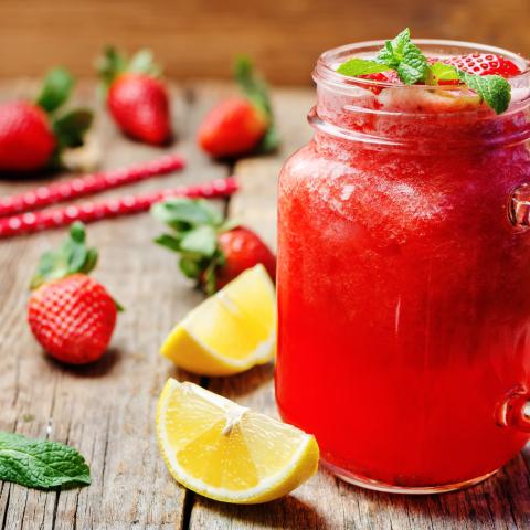 Frozen Strawberry Nebula Lemonade